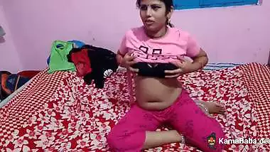 Tamil housewife rides on her tenant’s dick