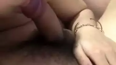 Dispur girl gives a kinky blowjob in an Assamese sex video