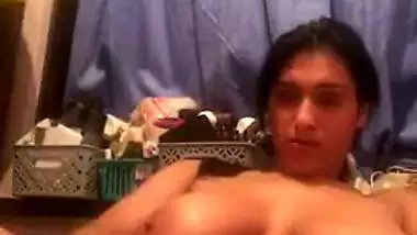 Nude MMS of a horny girl fucking her pussy with a dildo