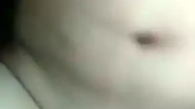 BF fucks his sexy GF’s tight, shaved pussy