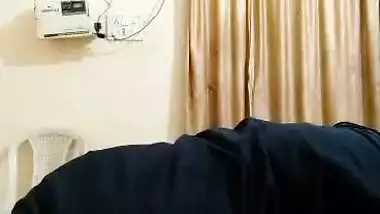 Devar enjoys his chubby Bhabhi’s desi chudai