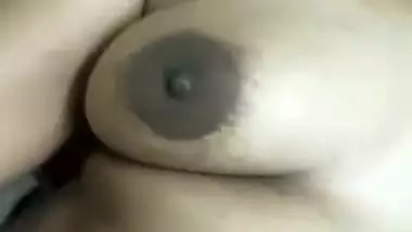 Tamil wife fucking affair with husband friend MMS