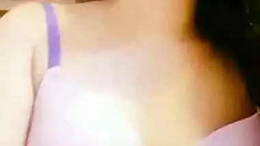Chamet girl shy naked boobs and pussy showing for money